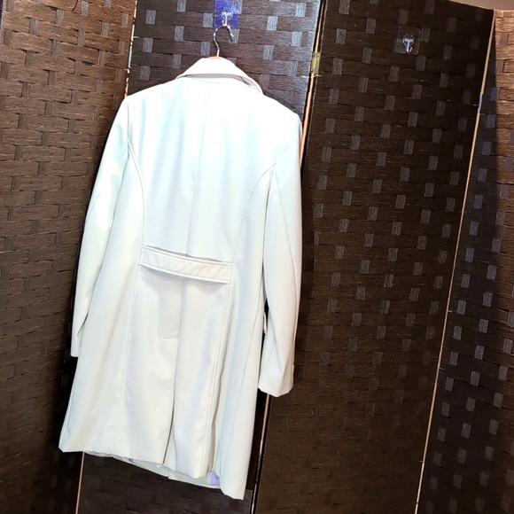 🐳Great Condition Larry Levine Cream Trench Coat Size Small - Picture 5 of 6